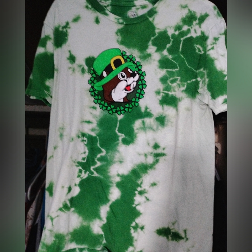 Buc-ee's shirt St. Patrick's Day Lucky